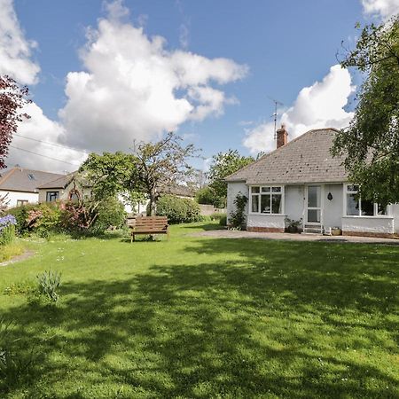 The Anchorage Villa Shepton Mallet Exterior photo