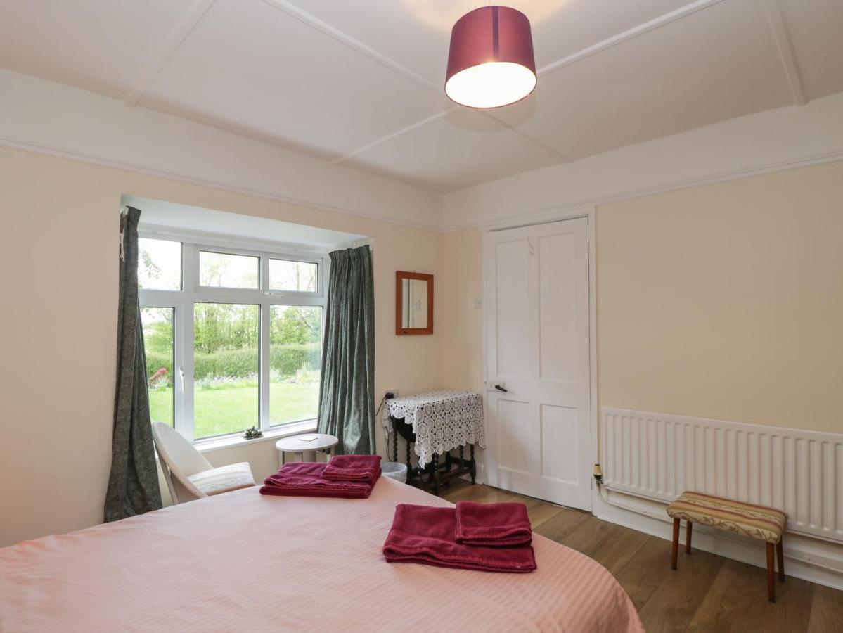 The Anchorage Villa Shepton Mallet Exterior photo